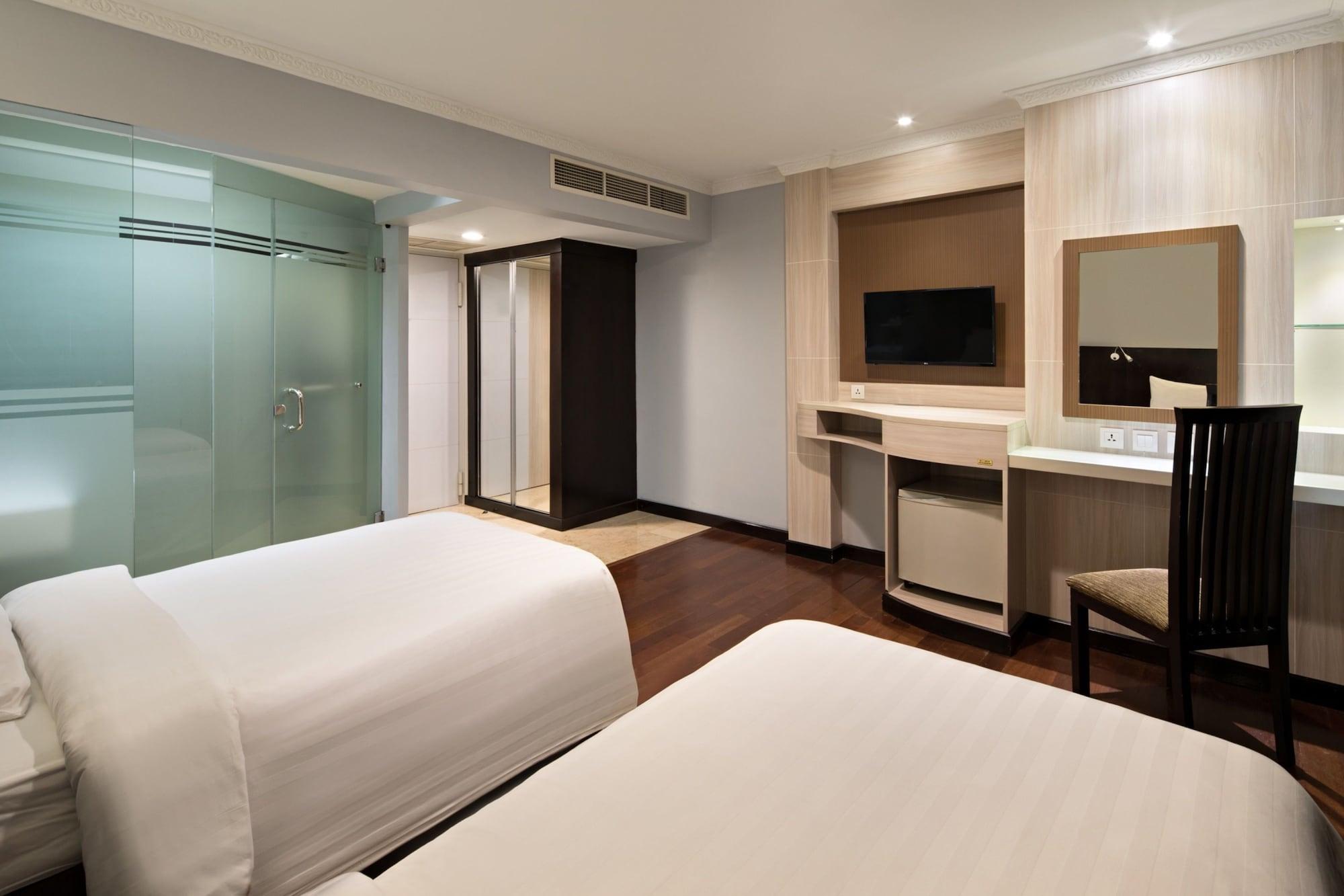 Golden Boutique Hotel Kemayoran Jakarta Exterior photo
