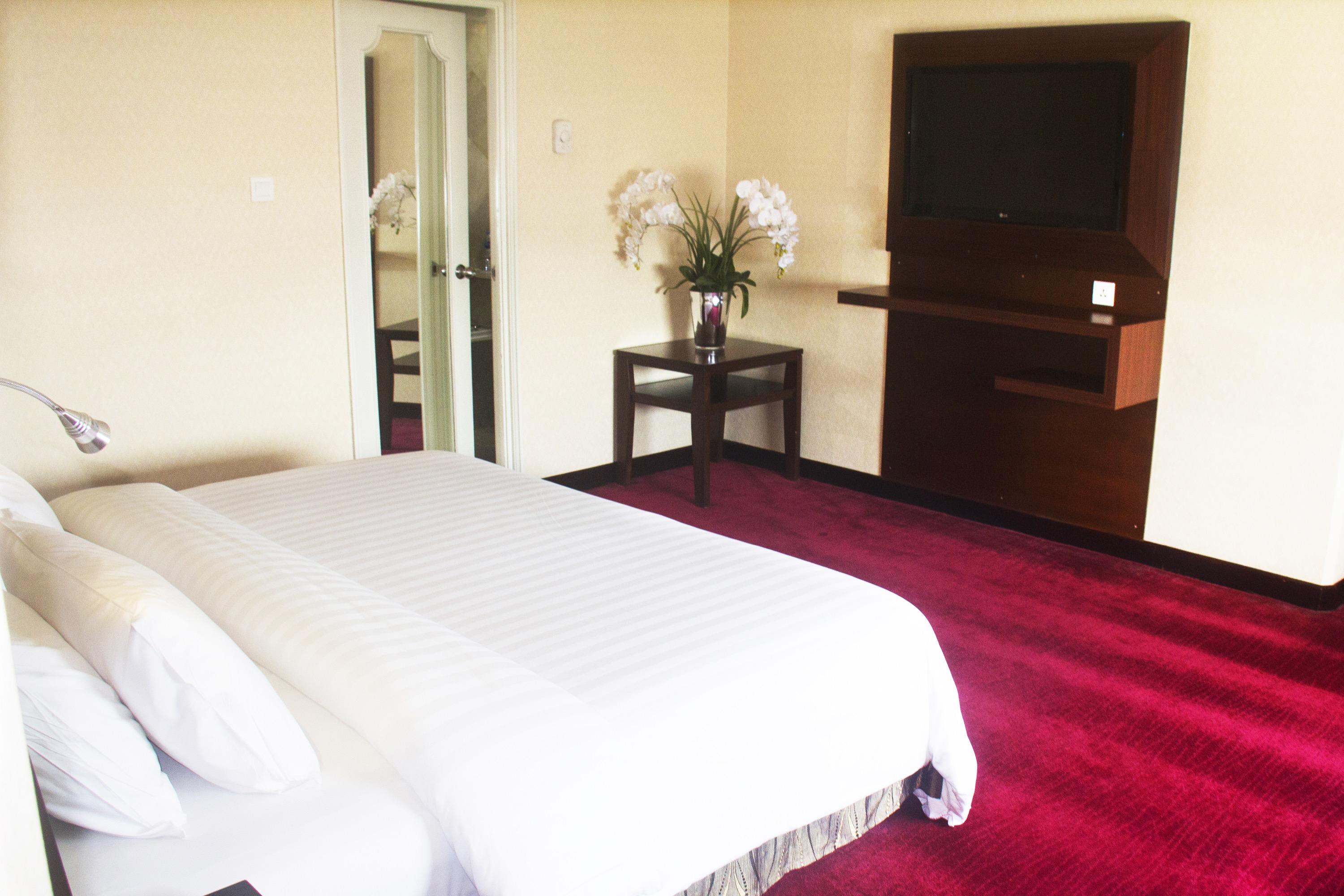 Golden Boutique Hotel Kemayoran Jakarta Exterior photo