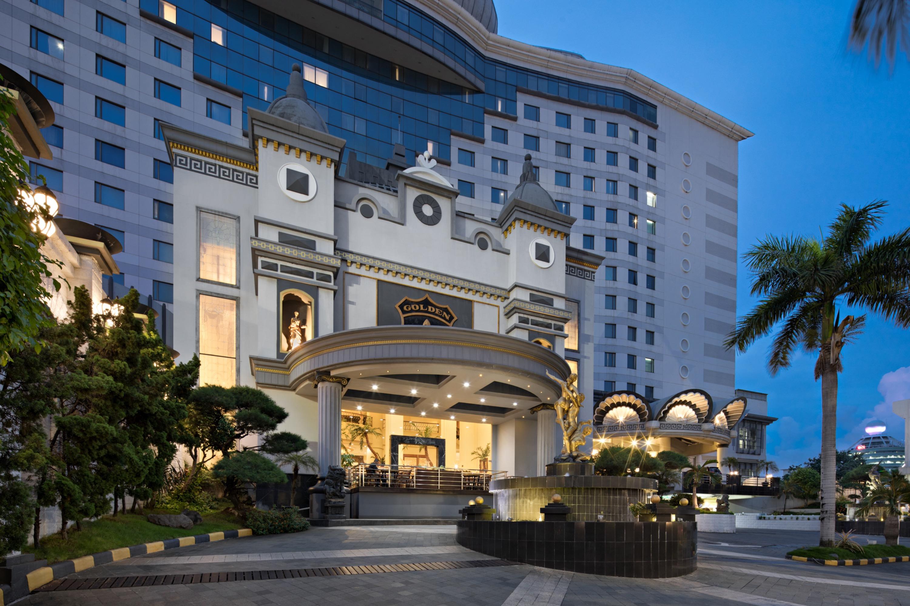 Golden Boutique Hotel Kemayoran Jakarta Exterior photo